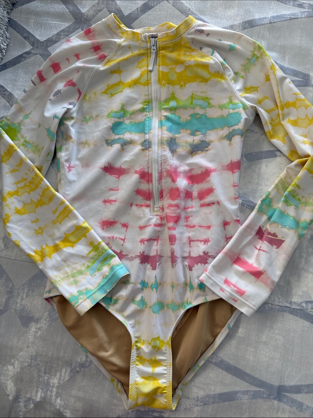 Old Navy White Tie-Dye Long-Sleeve Rashguard Paddleboard Swim Suit -size 14